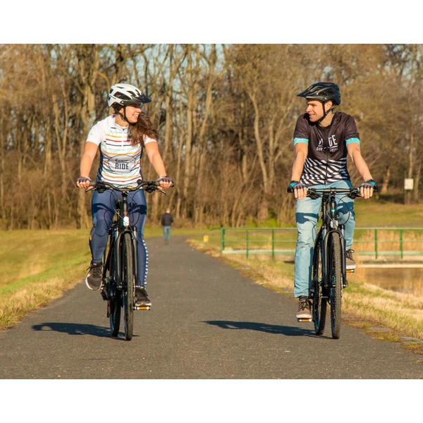 GEPIDA SHORT WOMEN'S JERSEY