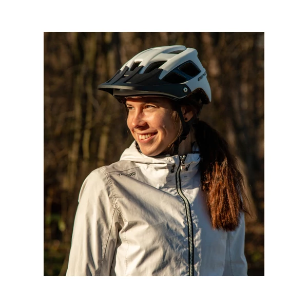 TOUR BICYCLE HELMET WHITE